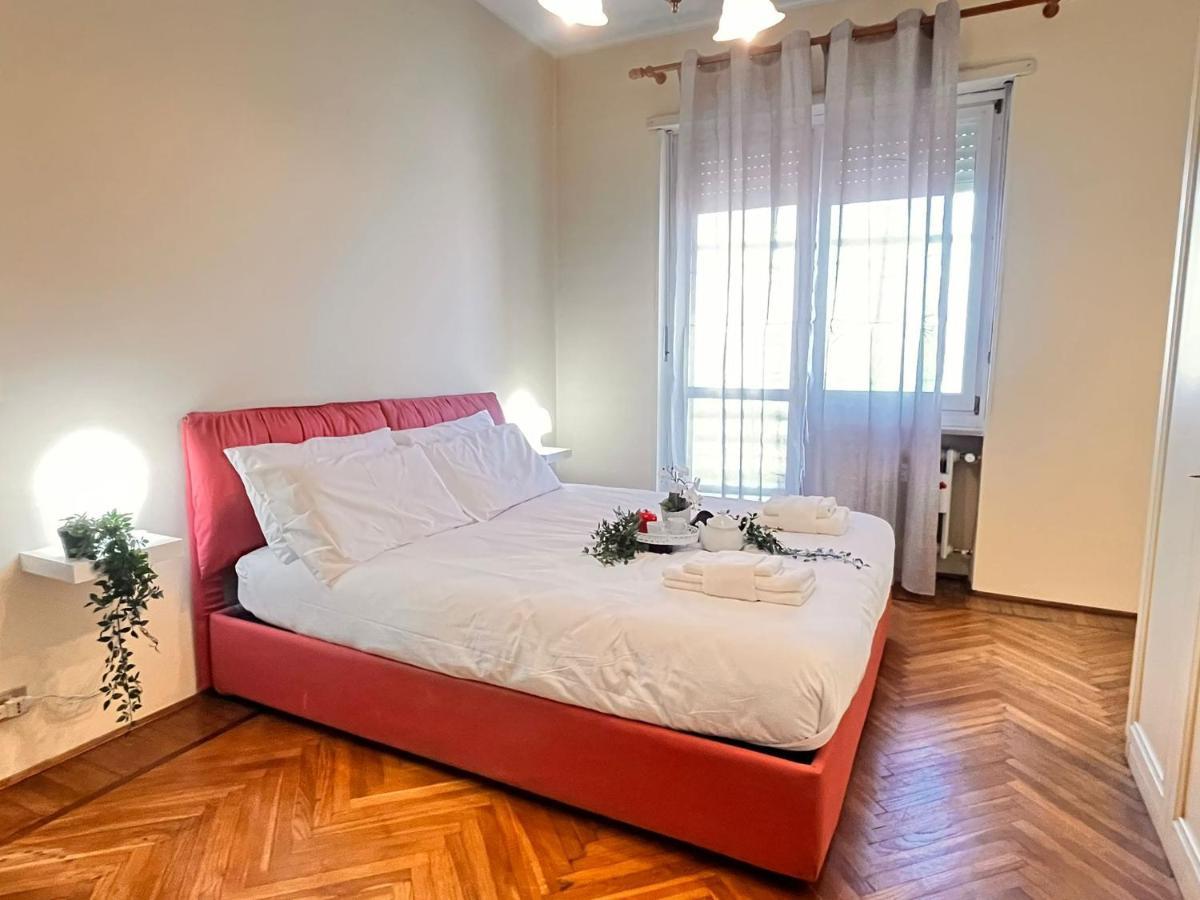 Sky Apartment A Due Passi Dalla Stazione Collegno Kültér fotó