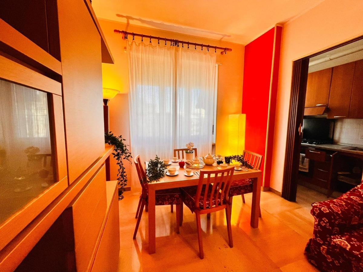 Sky Apartment A Due Passi Dalla Stazione Collegno Kültér fotó